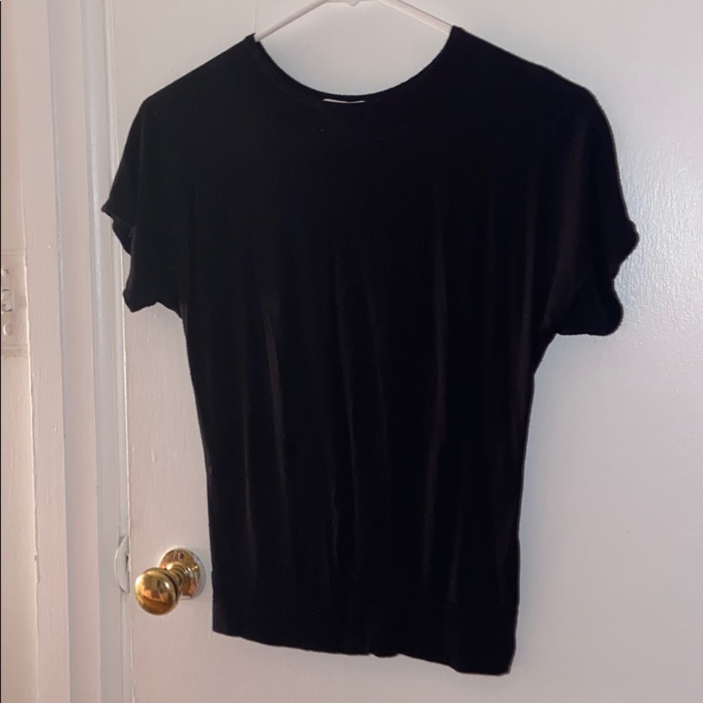 black top - Picture 2 of 2